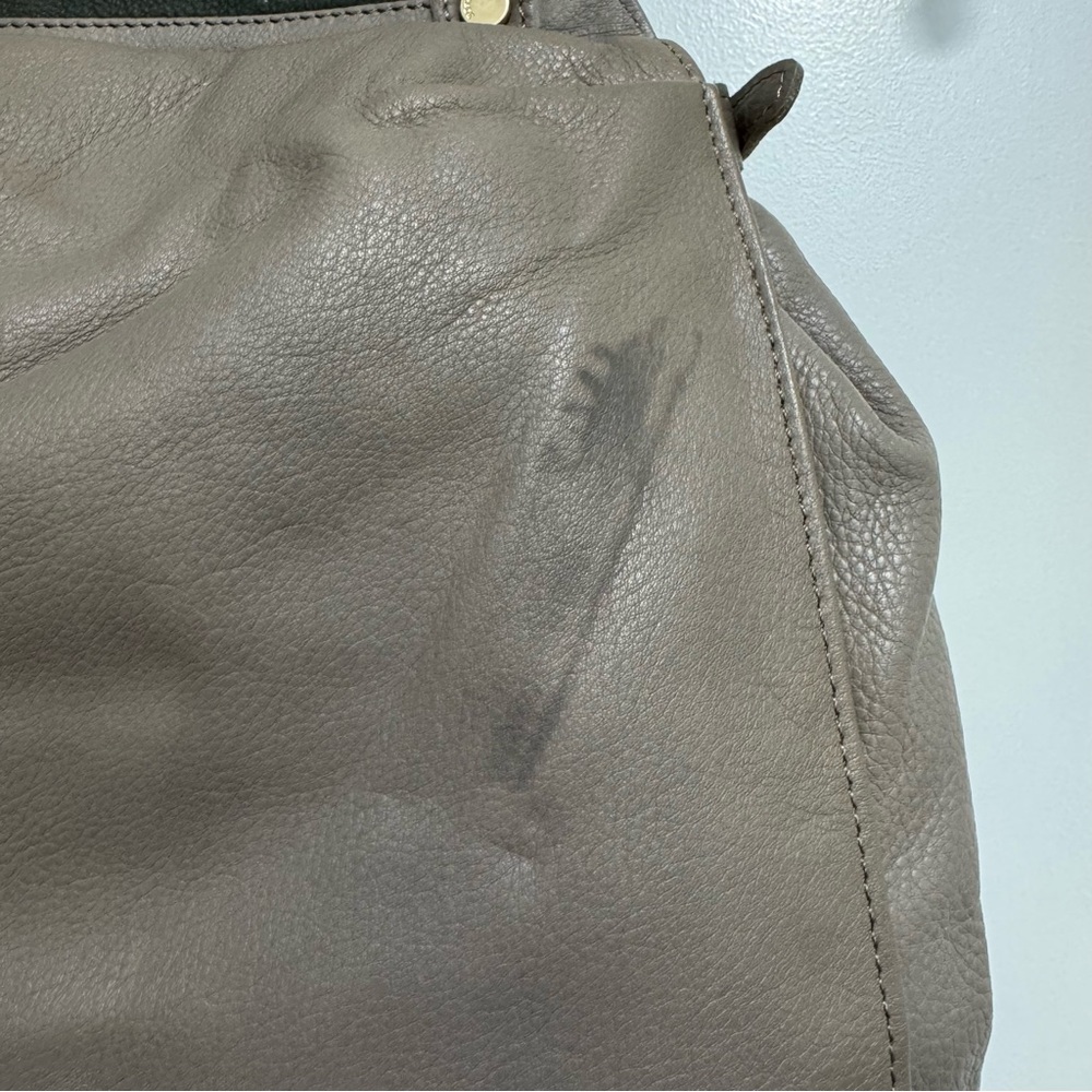 Valdi Leather Backpack - Picture 3 of 9